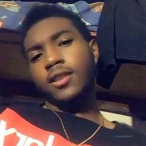 Meet your Posher, Johnathan